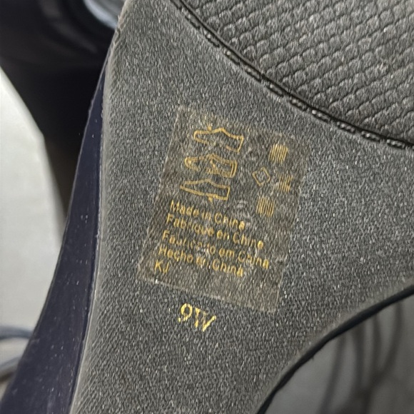 New York Transit | Navy Blue | Strappy wedges - Picture 9 of 9